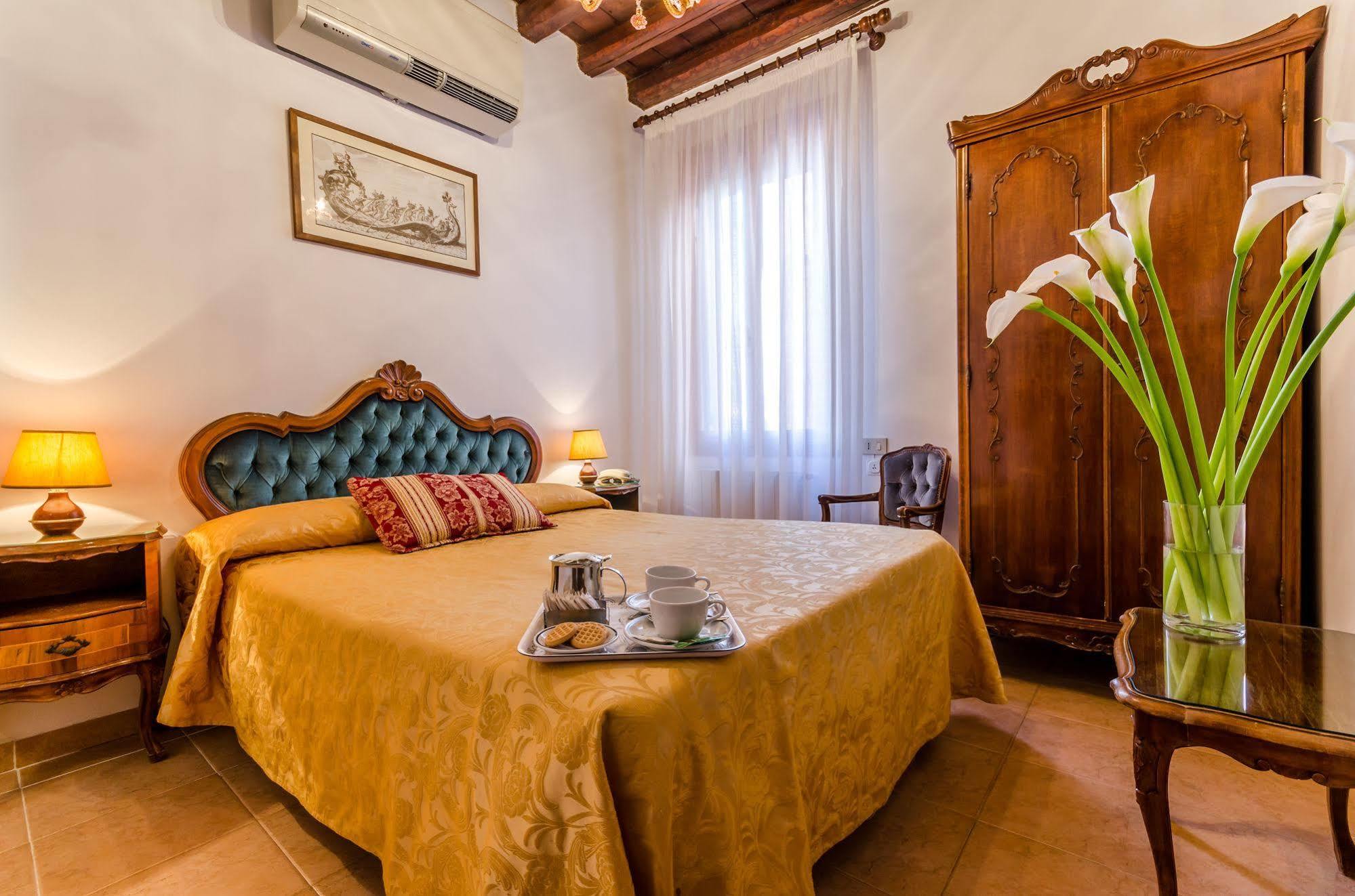 Hotel Ariel Silva Venice Luaran gambar